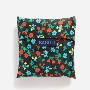 NWT Standard Baggu - Black Calico Floral